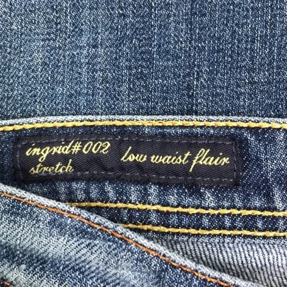 CITIZENS OF HUMANITY Ingrid Low Waist Flare Jeans - Picture 7 of 15